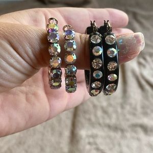💠2 pair of bling crystal hoop earrings, pierced